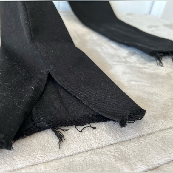 UNIQLO Stretchy High-rise Skinny Jeans 🐈‍⬛👖 - Picture 5 of 7